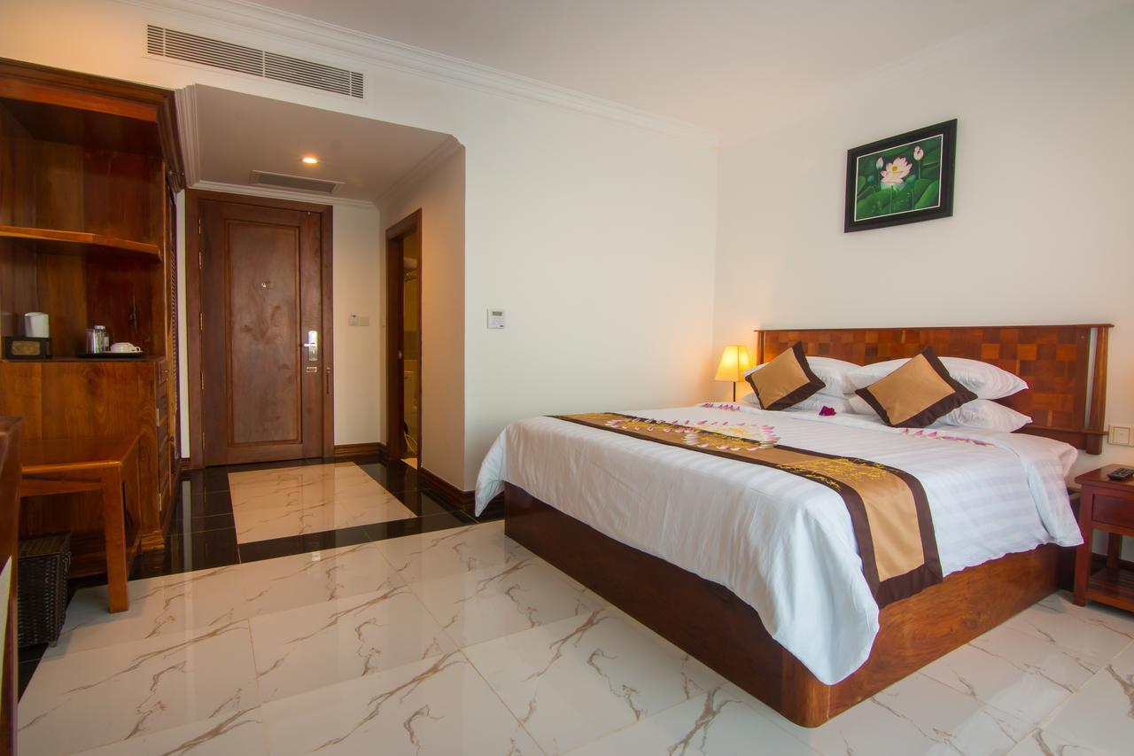Glorious Hotel Kâmpóng Thum Dış mekan fotoğraf