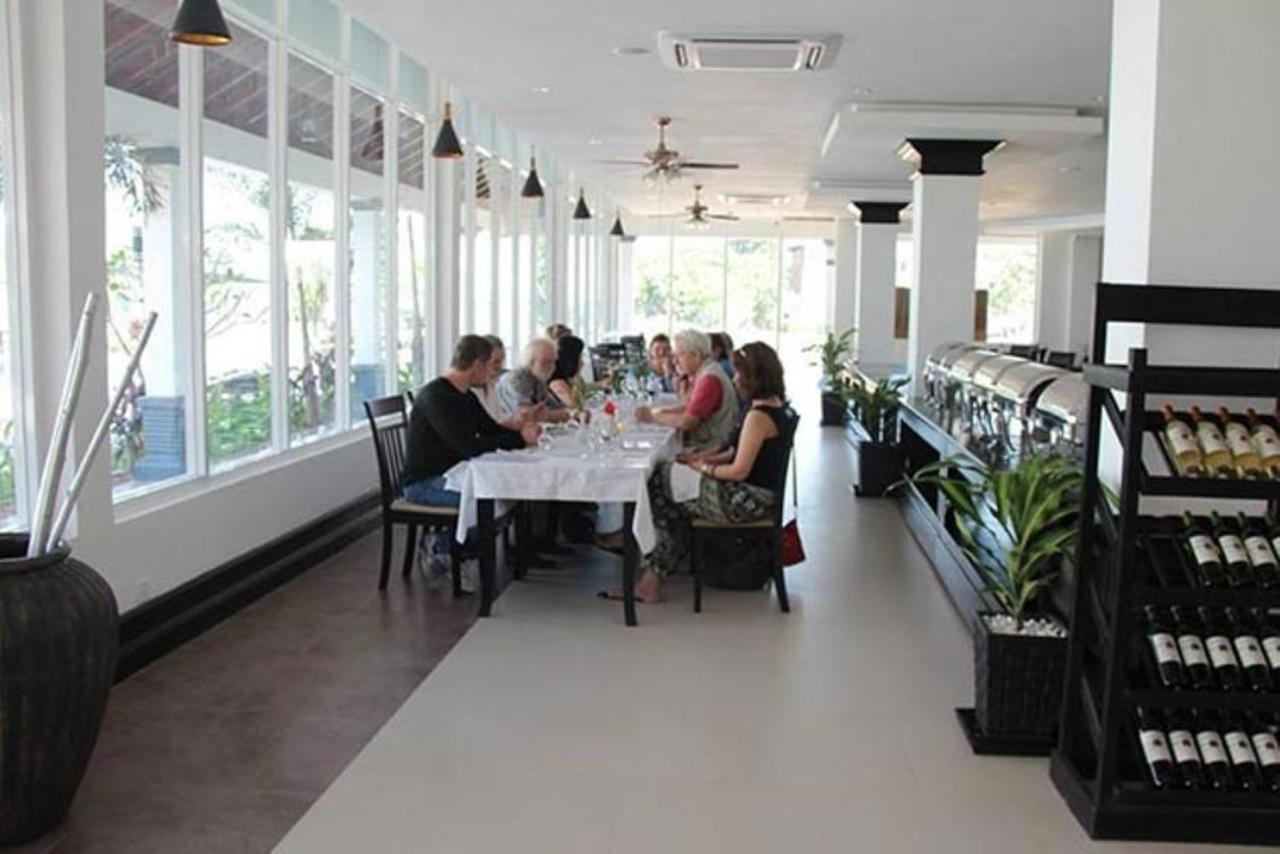 Glorious Hotel Kâmpóng Thum Dış mekan fotoğraf